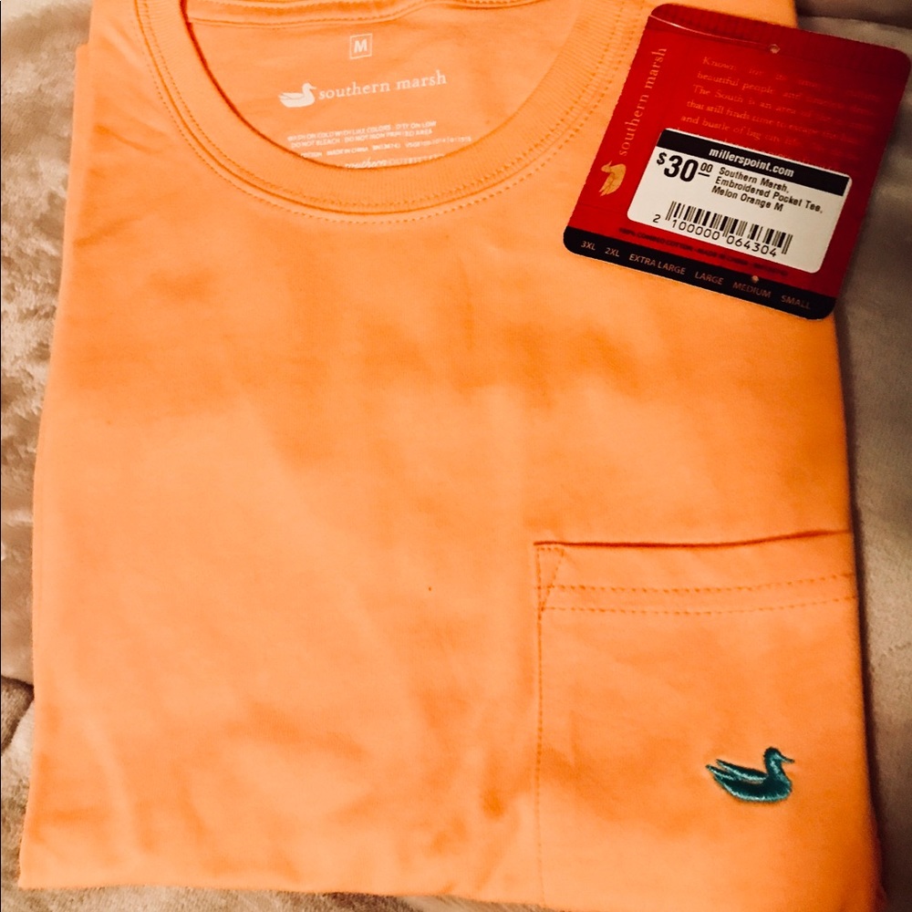 🆕Southern Marsh short sleeve t-shirt- Men’s M